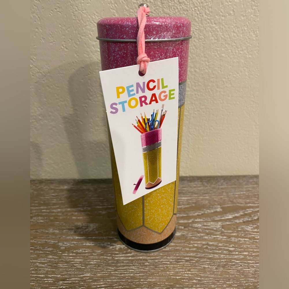Target Bullseye Playground Pencil Storage Tin / Target Pencil Holder
